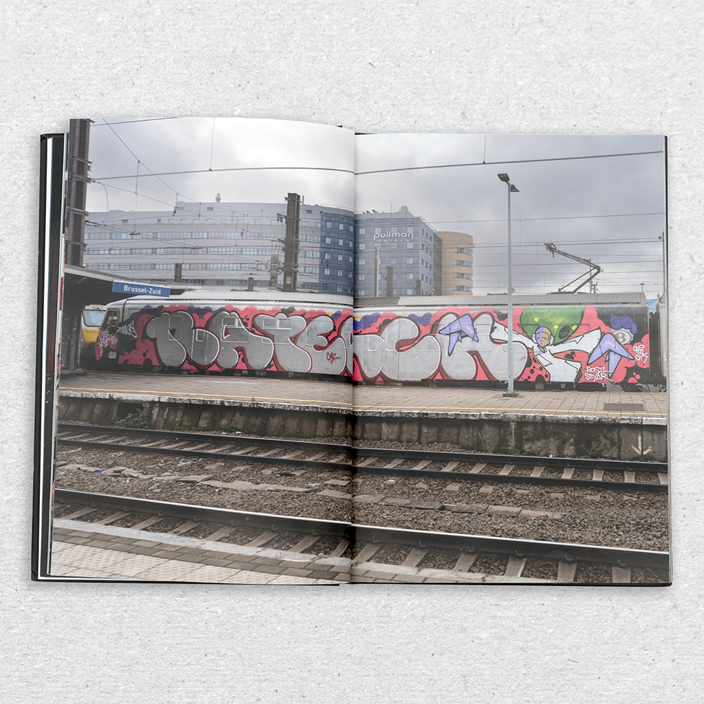 Good Yeah Book Bundle - 2 (LAST 4!)